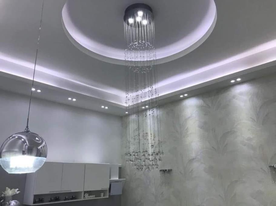 White Luxury Apartment Budapest Exterior photo